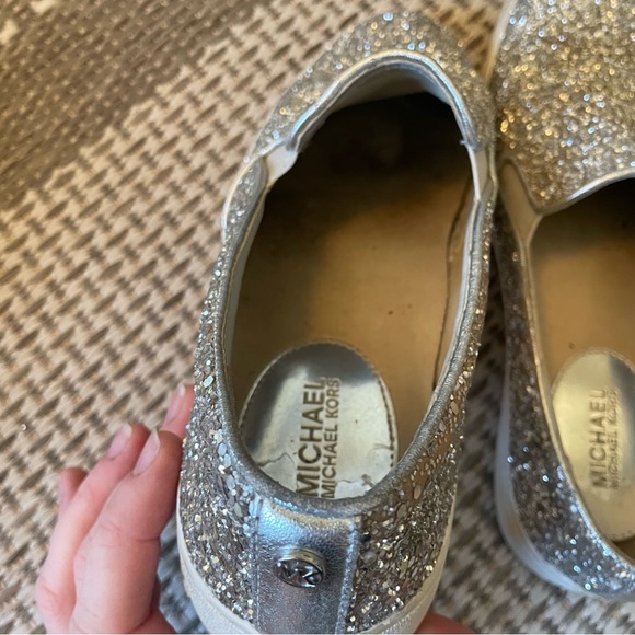 🎉HP🎉 Michael Kors Keaton Glitter Slip-On Sneakers - size 7M - Picture 3 of 10